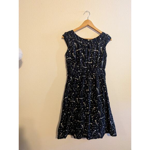 Emily and fin star dress size L fit and flare shooting star space teacher - Picture 8 of 9